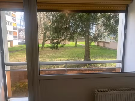 appartement lumineux -3 chambres - longwy-haut- proche frontieres et commerces