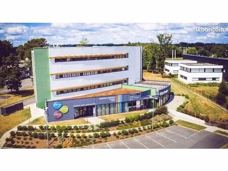 bureaux 121 m² caudan