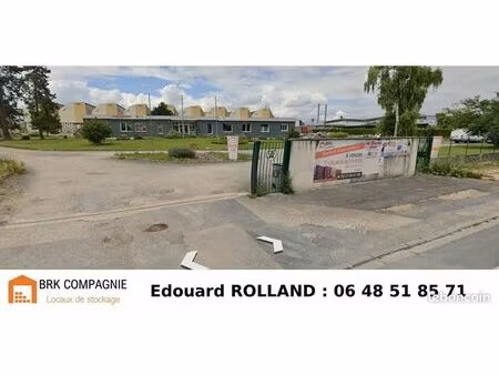 box de stockage et d'activité à vendre / 80 m² / 37 200 euros hors taxes / site gardienné