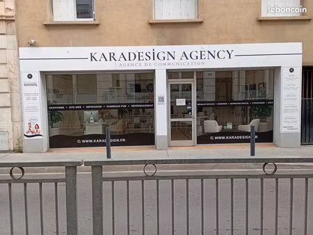 local professionnel  bureau