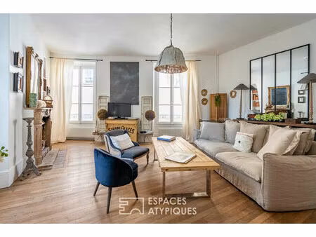 maison ancienne rénovée au coeur d'andresy avec cour 