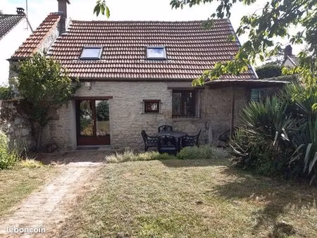 maison 2 chambres et jardin meublée