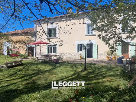 maison 9 pièce(s)  sainte-croix-de-mareuil