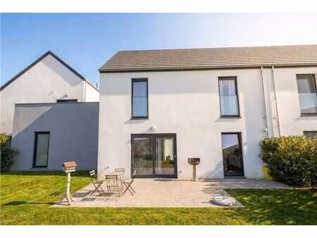 superbe maison 3 ch avec jardin