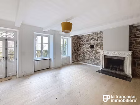 rare. au coeur du village de saint briac sur mer