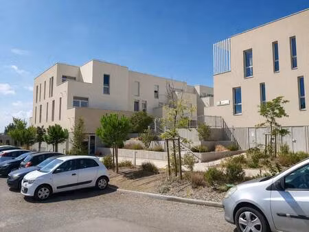 local commercial à vendre