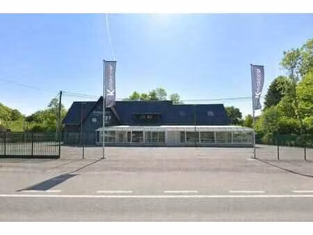 ensemble immobilier sur près de 30 ares