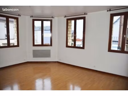 appartement t3 en duplex   56m2 à sotteville  métro voltaire