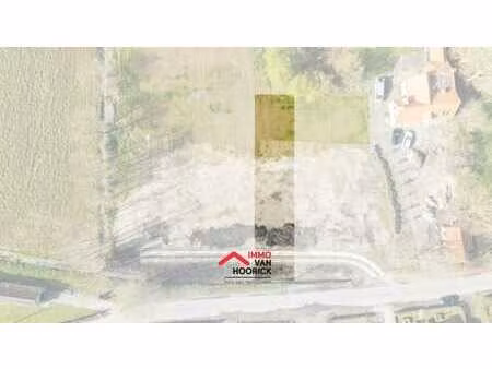 ruim perceel bouwgrond hob op 501 m²