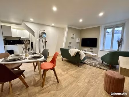 location | appartement | 2p | 1ch | 35 m² | château-landon | expo sud-est | terrasse