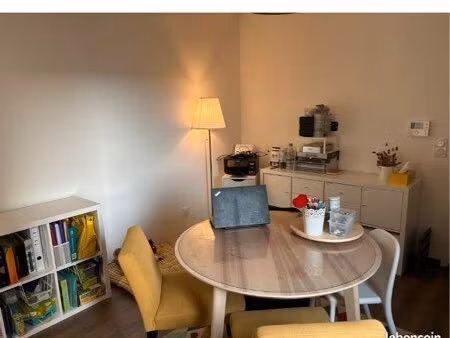 bureau à louer dans cabinet médical