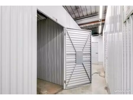 garage/box 4 m² coignieres