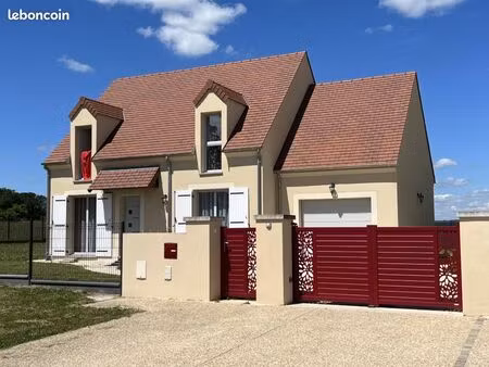 maison 6 pièces 102 m²
