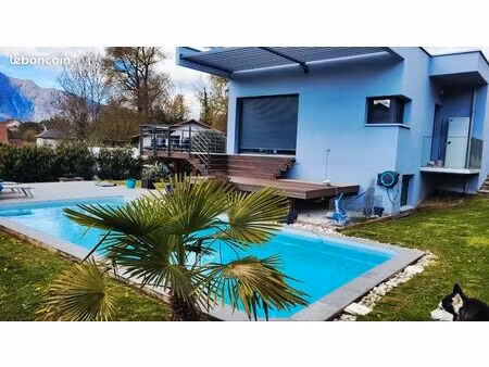 magnifique villa avec piscine