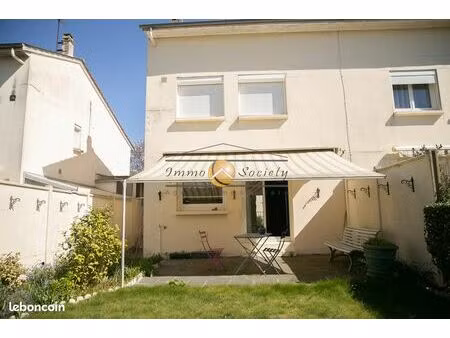 pavillon 4 pièces 90 m²