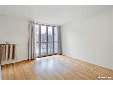 appartement 3 pièces 56 m²