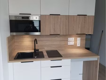 apt t1 studio entièrement meuble équipe 20m2 + parking privatif