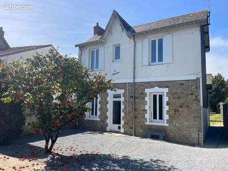maison 4 pièces 93 m²
