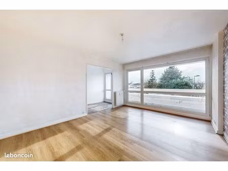 appartement 4 pièces 81 m²