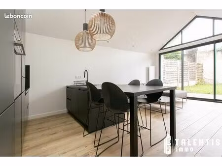 maison 3 pièces 64 m²
