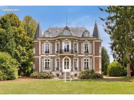 propriété 18 pièces 395 m²