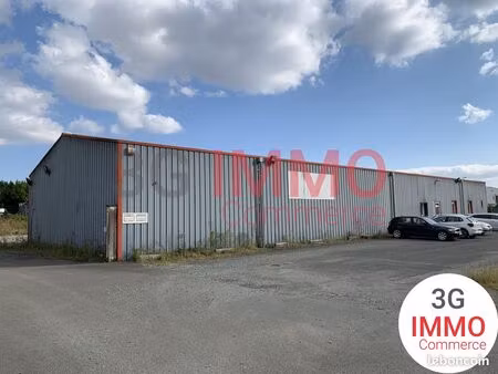 location pro | local industriel / bâtiment | 250 m² | échiré