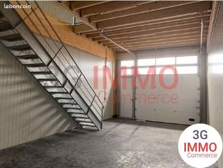 location pro | local industriel / bâtiment | 96 m² | niort