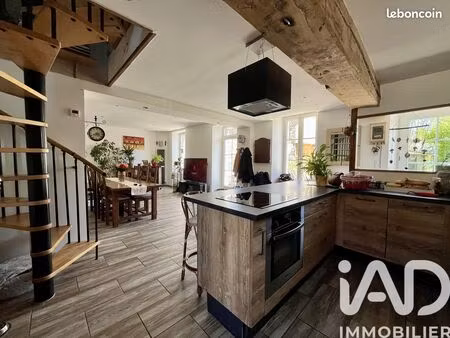 maison 5 pièces 130 m²
