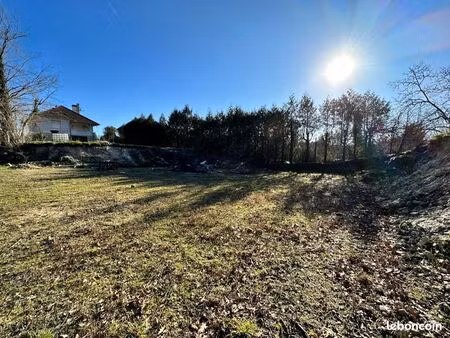 vente | terrain constructible | 1826.00 m² | moncourt-fromonville | expo est/nord/ouest/su