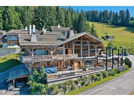 hôtel  hôtel 950 m² arâches-la-frasse