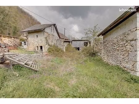 maison de village 4 pièces 80 m²