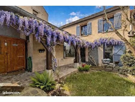 maison 5 pièces 90 m²