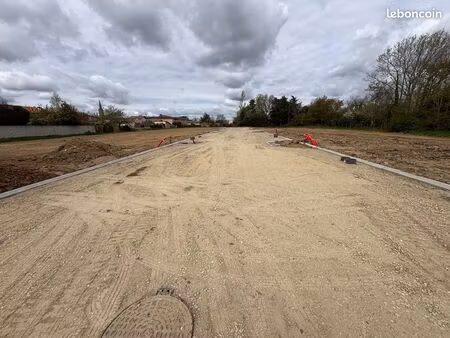 terrain montech 535m² viabilisé