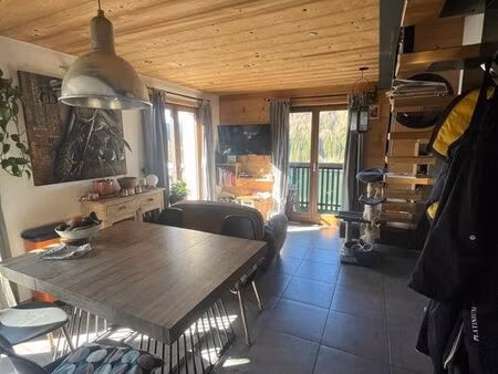 t4 en duplex entre les gets et morzine