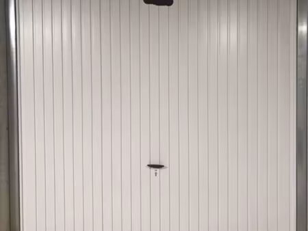 garage 28m2 dans résidence sécurisée
