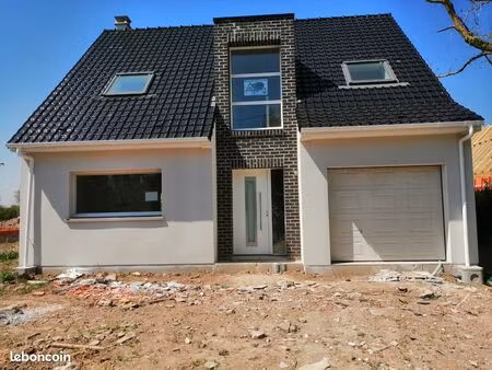 pavillon 6 pièces 110 m²