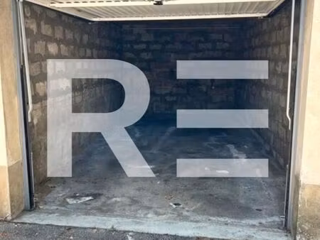 garage/box 20 m² avignon