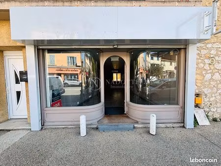 local commercial 50 m² cavaillon