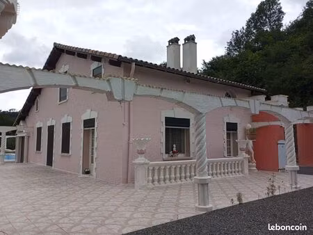 vente | maison t5 | 7p | 3ch | 172 m² | paulinet | expo sud-est | terrasse · balcon · pisc
