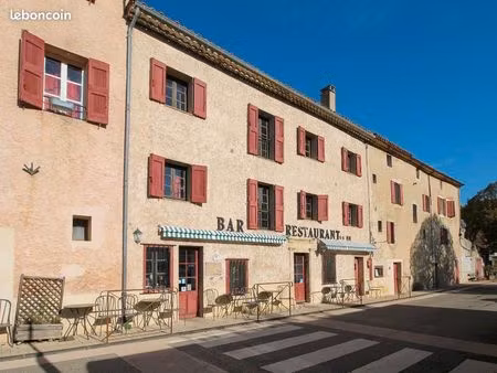 vente pro (murs) | maison de village | 4ch | 159.00 m² | aurel | terrasse