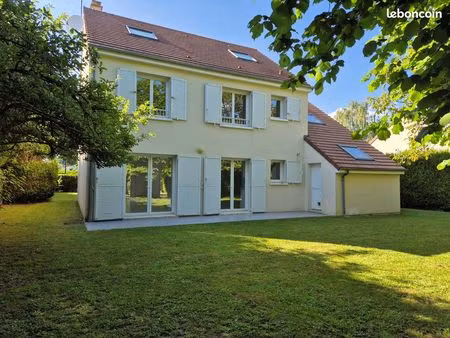 grande maison 8 pièces