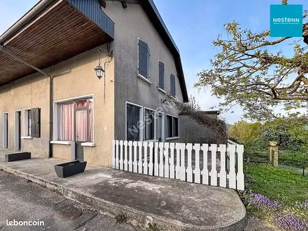 maison de village 6 pièces 200 m²