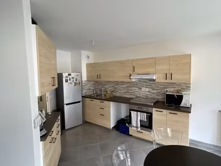 appartement t2 meublé – idéalement situé – bonneville