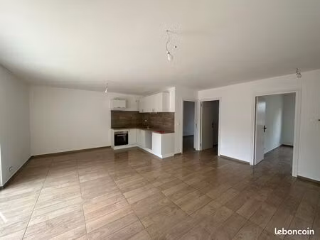 appartement rdc neuf dans la nature jardin terrasse 2 places