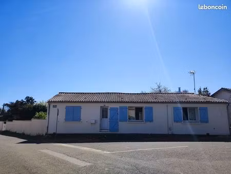 maison à 15 km des plages