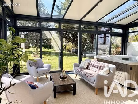 maison 6 pièces 165 m²