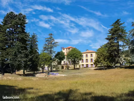 vente | appartement t5 | 6p | 3ch | 140.2 m² | sault | expo sud | terrasse · jardin · pisc