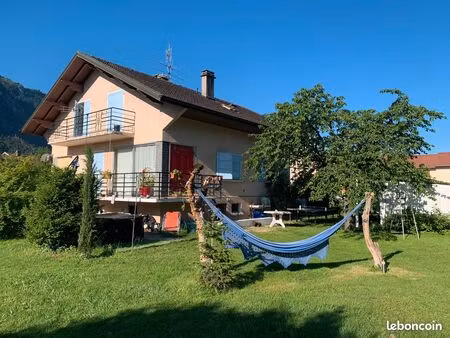 maison 160m2  7 pièces + sous-sol  grand terrain arboré constructible