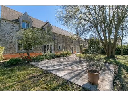 propriété 10 pièces 235 m²