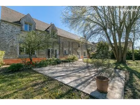 propriété 10 pièces 235 m²